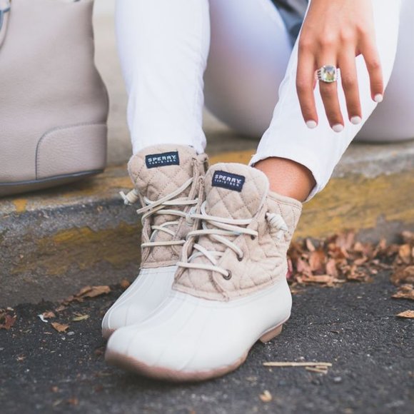 women's saltwater quilted luxe duck boot